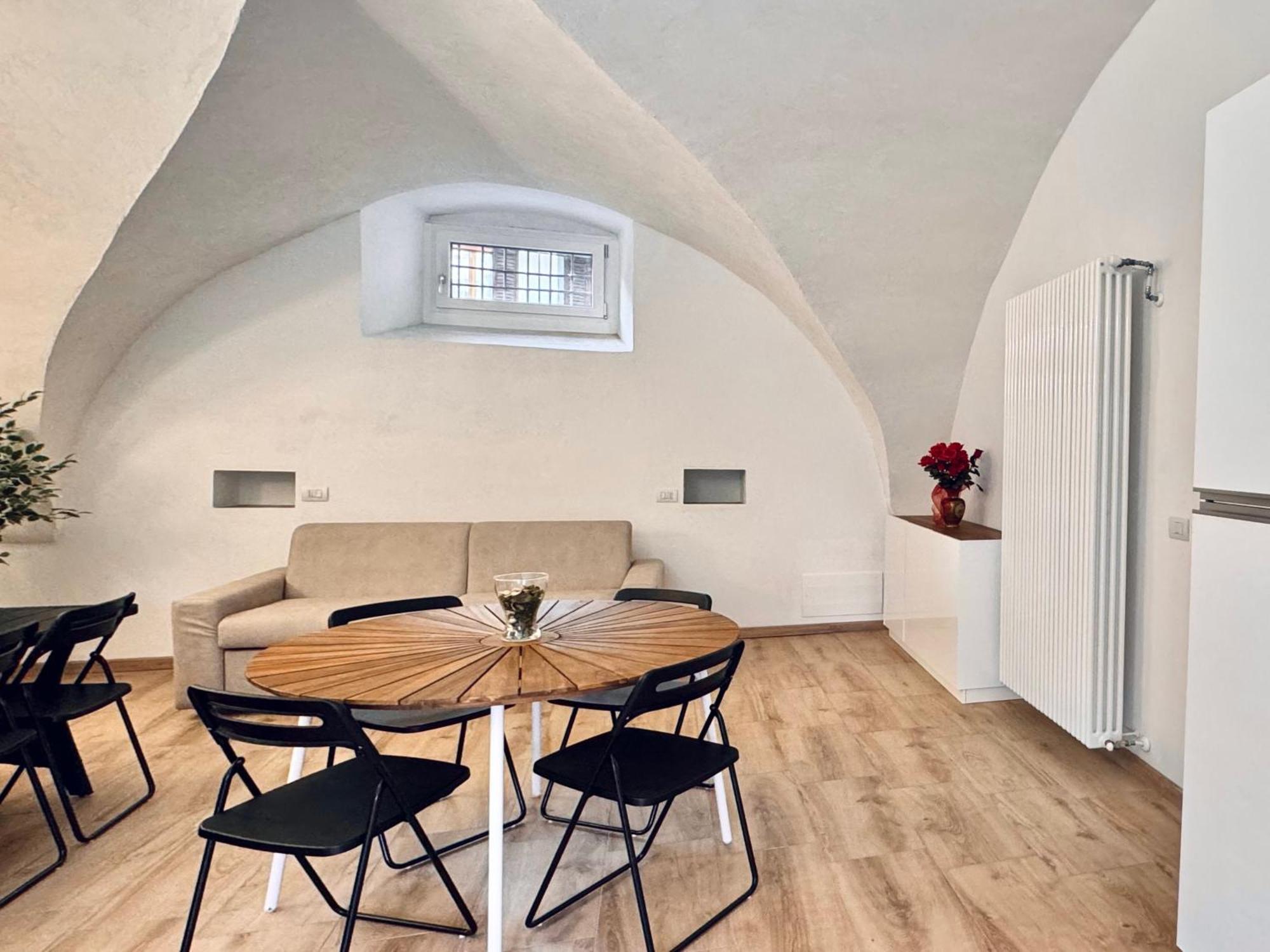 Casa Storica Del 1600 In Bergamo Centro Lägenhet Exteriör bild